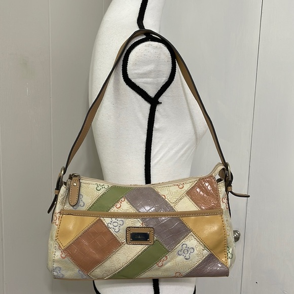 Liz & Co. Patchwork Shoulder Bag - Picture 1 of 12